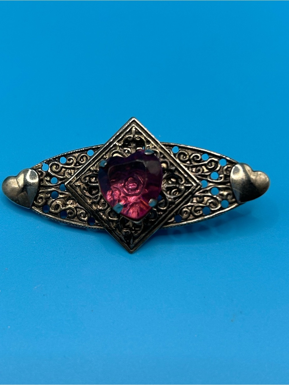Vintage Silver-Tone Filigree Bar Pin with Amethyst Crystal Accent heart